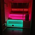 Lodge Rezerwat Sauna - Balia - Hot Tube - Jacuzzi - Basen - Klimatyzacja - Kominek