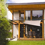 Lodge Rezerwat Sauna - Balia - Hot Tube - Jacuzzi - Basen - Klimatyzacja - Kominek