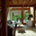 Lodge Rezerwat Sauna - Balia - Hot Tube - Jacuzzi - Basen - Klimatyzacja - Kominek *