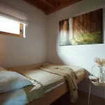 Lodge Rezerwat Sauna - Balia - Hot Tube - Jacuzzi - Basen - Klimatyzacja - Kominek Wielin
