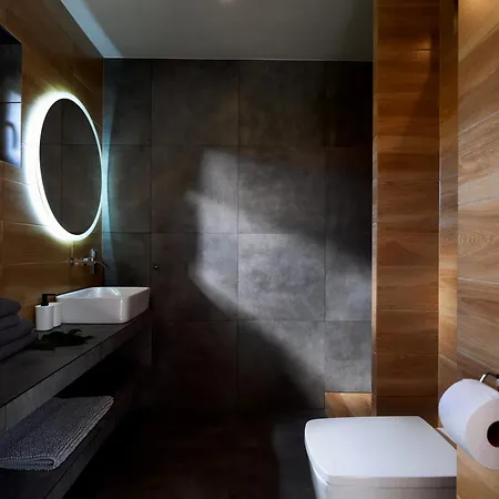 Rezerwat Sauna - Balia - Hot Tube - Jacuzzi - Basen - Klimatyzacja - Kominek Lodge