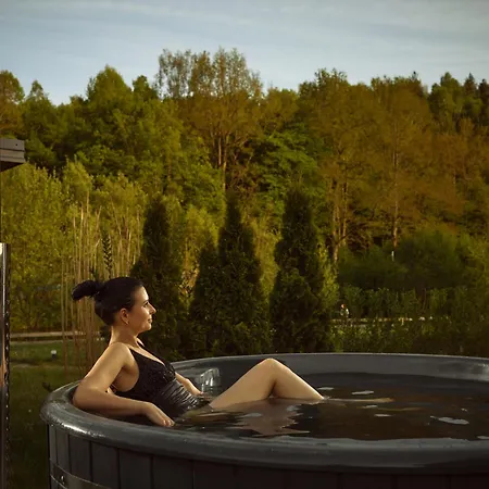 Rezerwat Sauna - Balia - Hot Tube - Jacuzzi - Basen - Klimatyzacja - Kominek Gerendaház *
